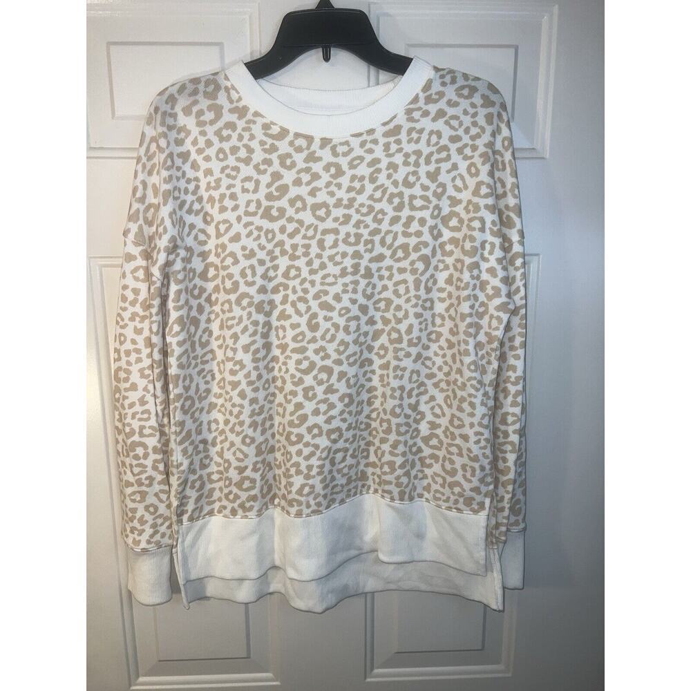 Time And Tru Sweater Womens Small (4–6) Leopard Print Beige White Pullover Shirt